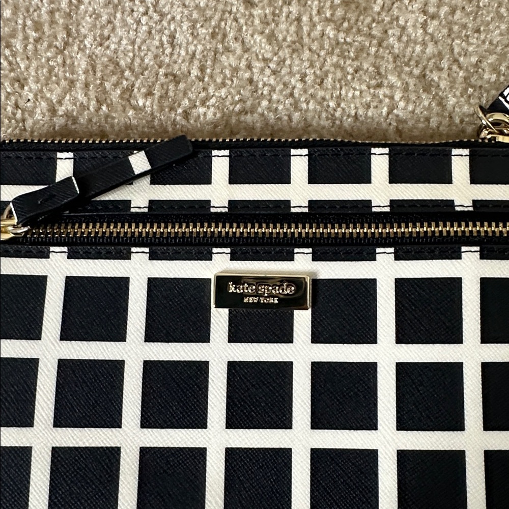 Kate Spade Checkered Wristlet - Picture 4 of 6